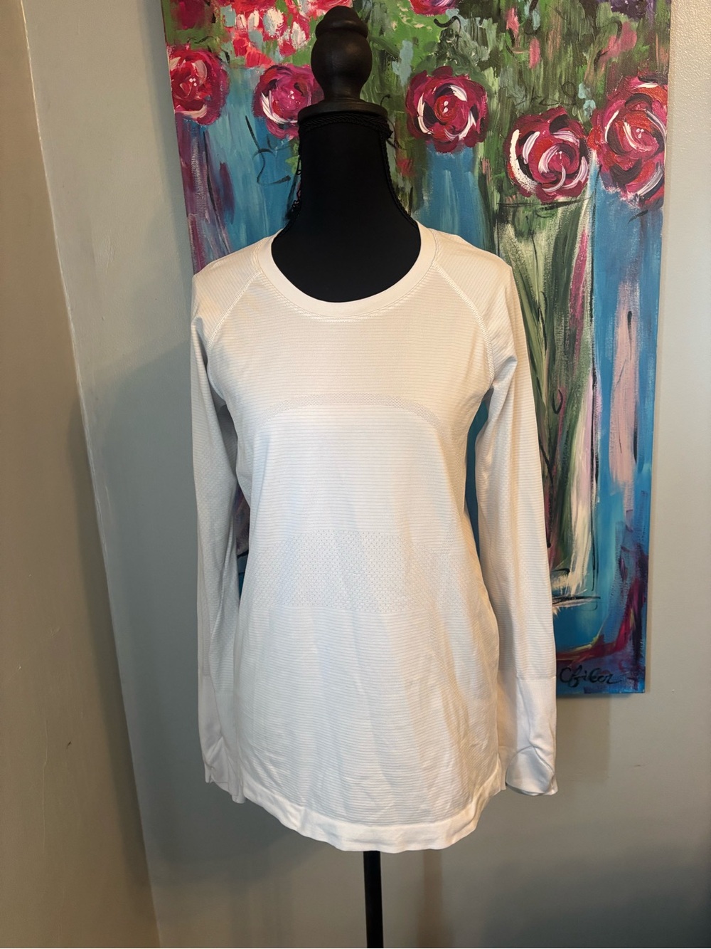 Lululemon swiftly tech long sleeve shirt white size 8 athleisure running